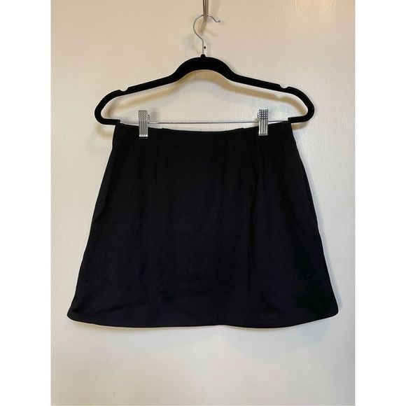 Topshop Scalloped Mini Skirt in Black size 6 NWT - Picture 9 of 11